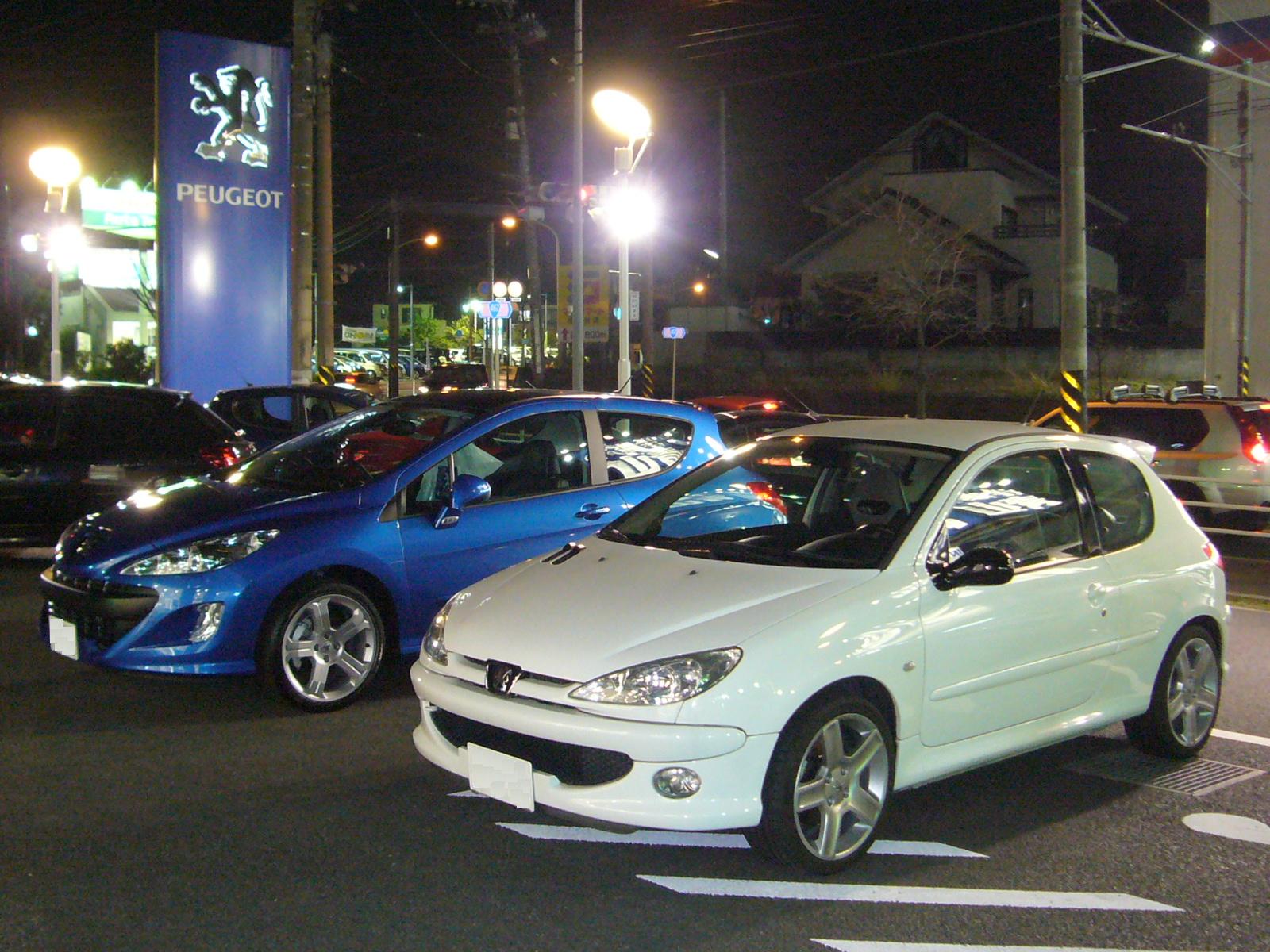 ２０６⇒３０８　Vo１ 御納車です。