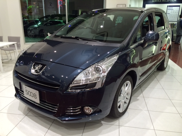 お買い得車を揃えました。