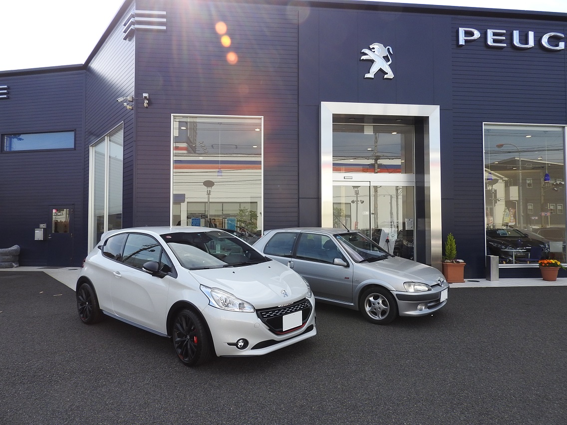 208GTI 30th ご納車第二号！