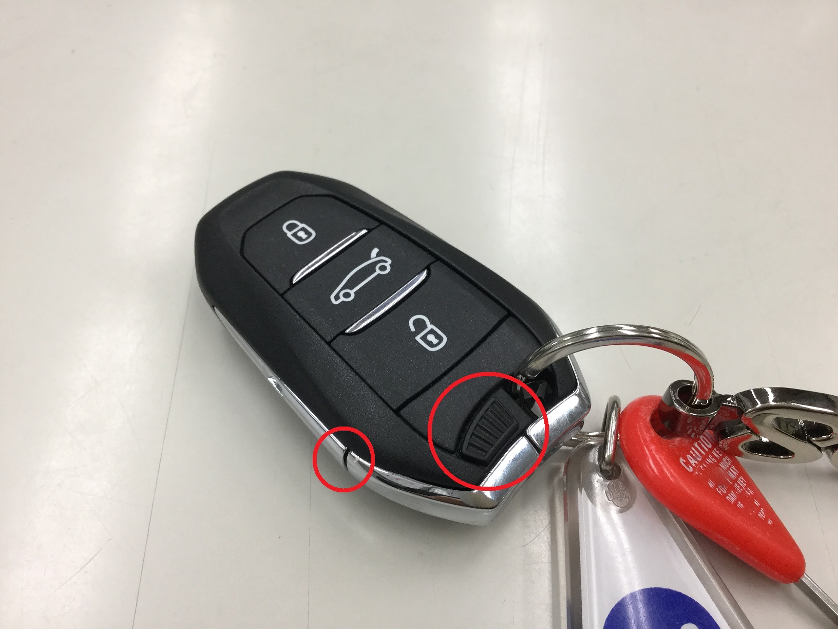 デカケルトキハワスレズニ