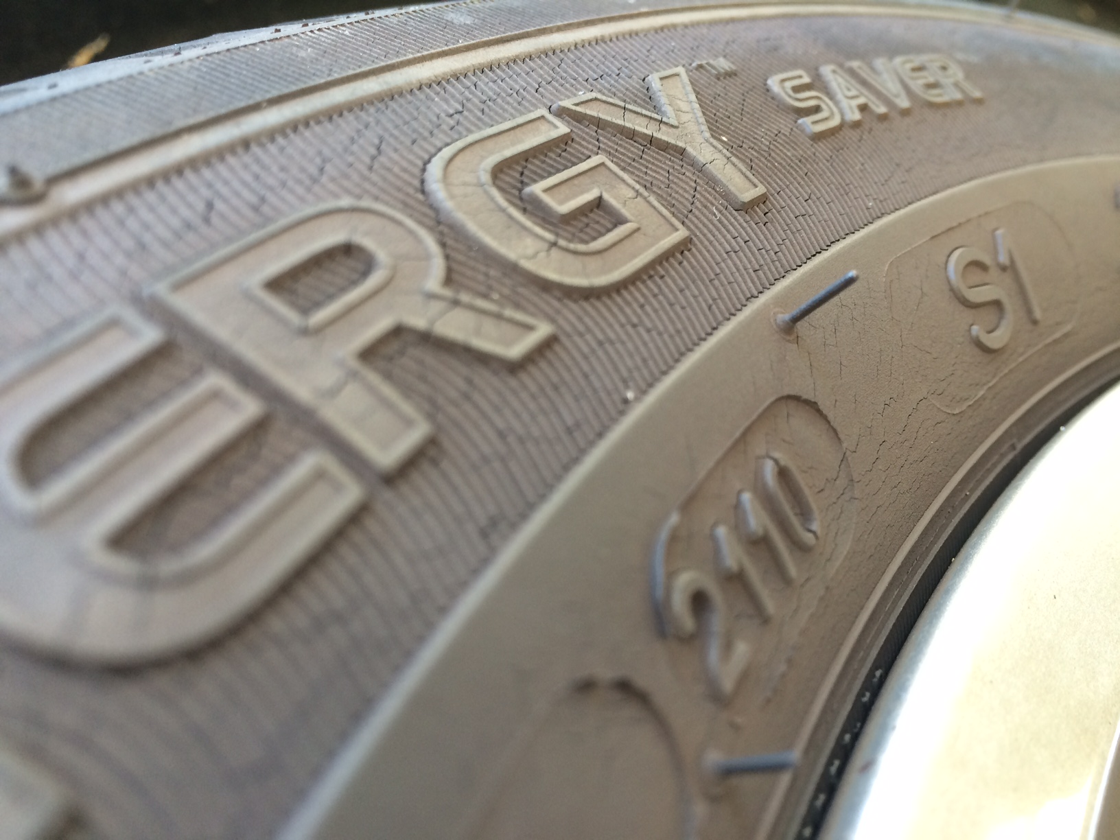 タイヤ交換キャンペーン好評継続中♪