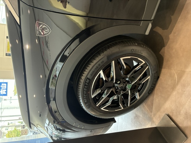 展示車変わりました！